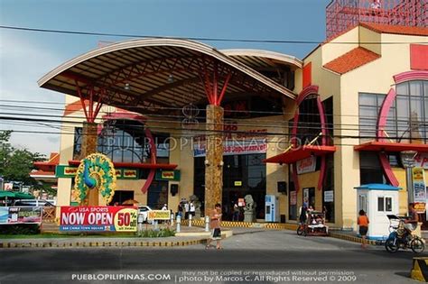 888 China Town Mall in Bacolod City, Negros Occidental .